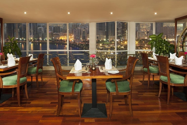 Golden Tulip Hotel Apartments (Sharja)